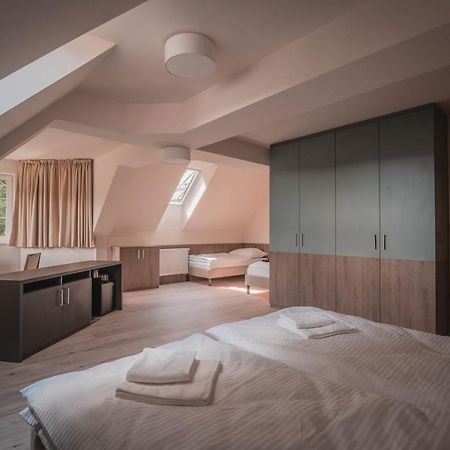 Wellness Penzion Smerdzonka - Kupele Pieniny Cerveny Klastor Exterior photo