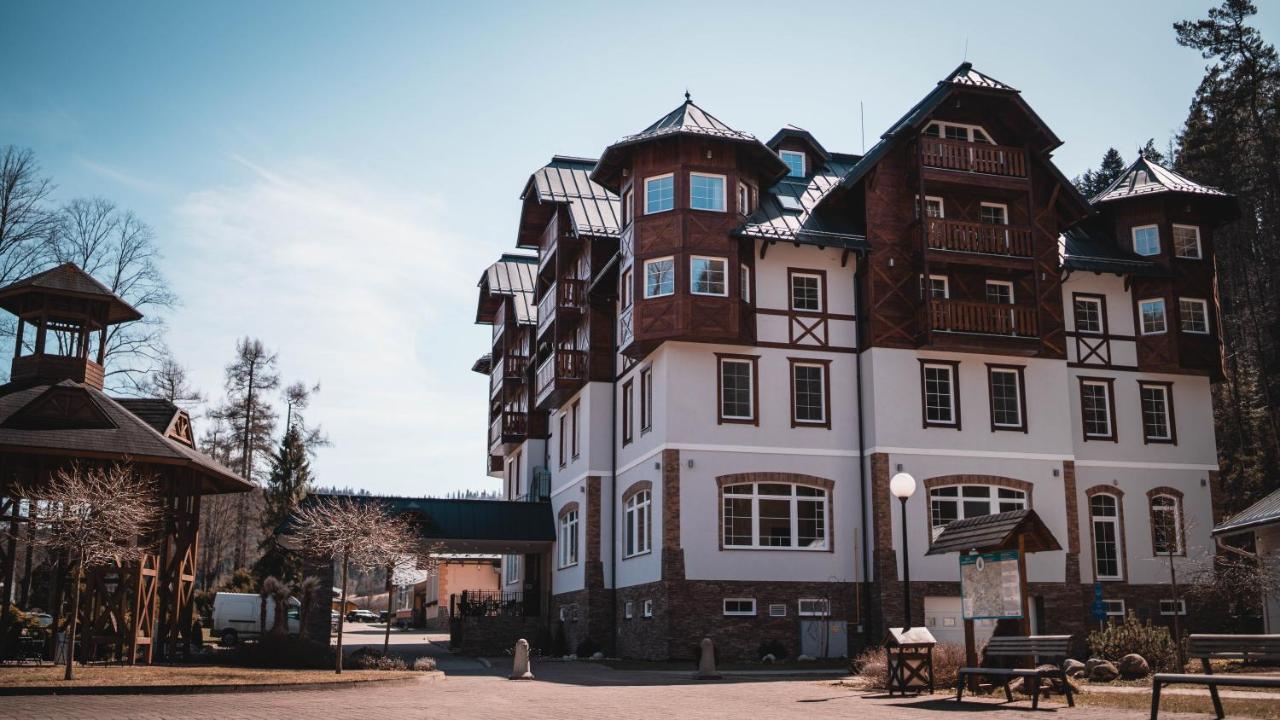 Wellness Penzion Smerdzonka - Kupele Pieniny Cerveny Klastor Exterior photo